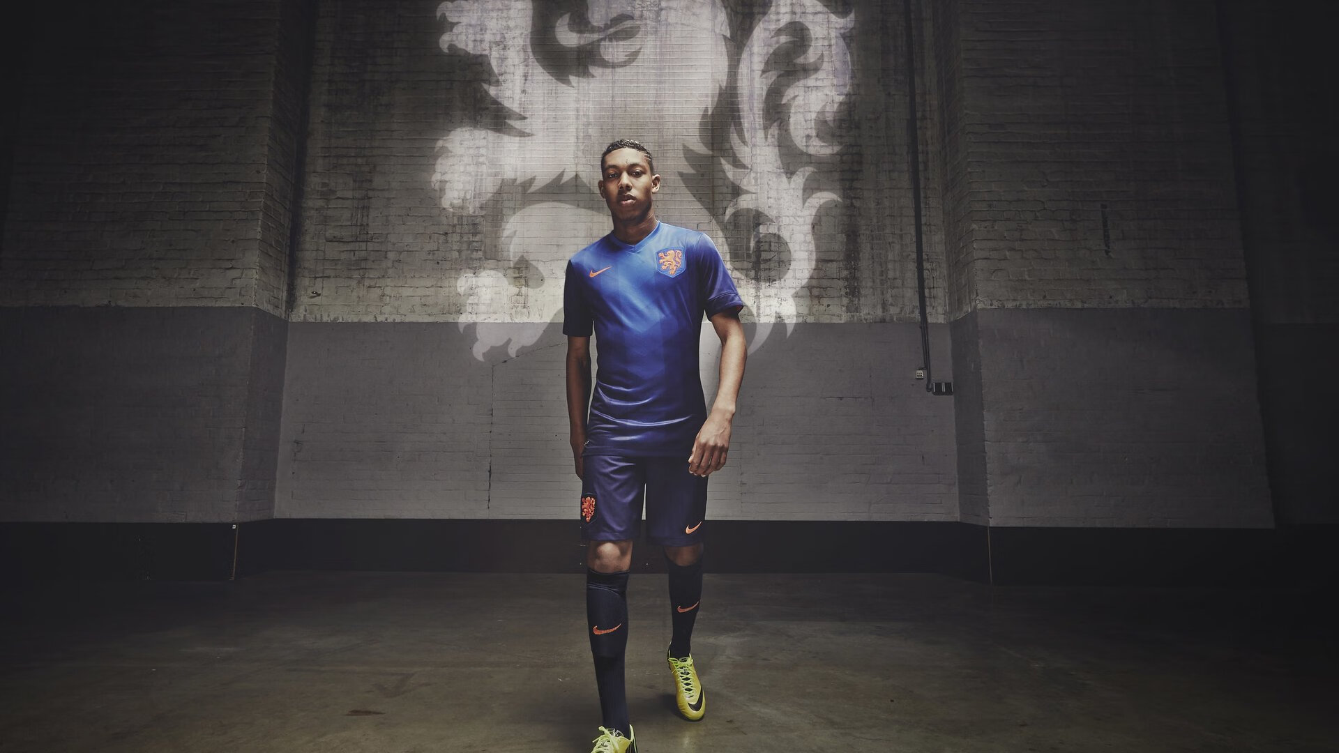 -传统比赛与新兴电竞结合的探索，电竞比赛和传统体育比赛区别